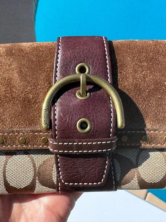 Coach SoHo studded suede signature clutch wallet vintage - Picture 8 of 17